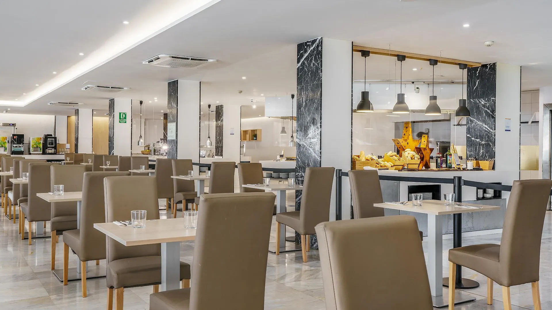 ****  Alua Leo Hotel Can Pastilla  Spain